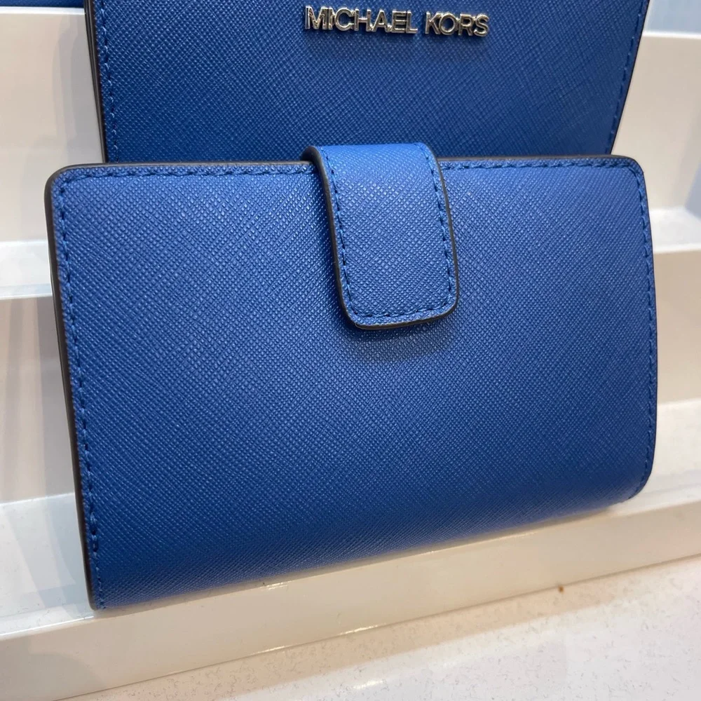 MICHAEL KORS Medium Saffiano Leather Bifold Wallet Galaxy Blue NWT